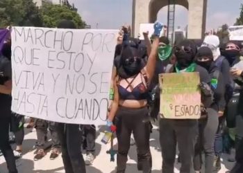 FEMINISTAS MARCHAN EN LA CDMX EN EXIGENCIA DE LA DESPENALIZACIÓN DEL ABORTO (+VIDEO)