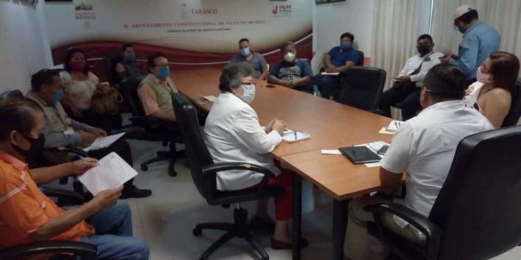 FUNERARIAS DE JALPA DE MÉNDEZ ACUERDAN PROTOCOLO CON AYUNTAMIENTO POR CADÁVERES VÍCTIMAS DE COVID