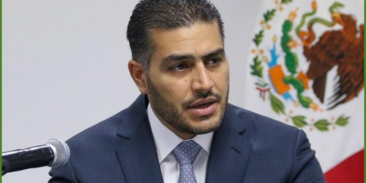 GARCÍA HARFUCH PROMETE PAZ AL REAPARECER TRAS ATENTADO