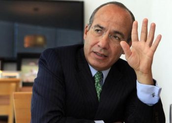 GOBIERNO DEBE RECONOCER ERRORES Y NO CULPAR A ESTADOS: CALDERÓN
