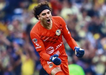 GUILLERMO OCHOA CELEBRA SU CUMPLEAÑOS