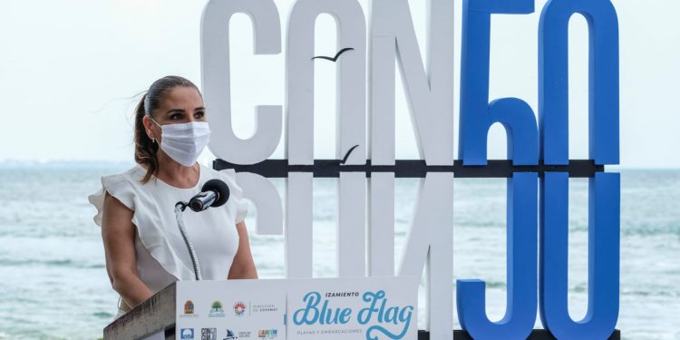 CANCÚN, PRIMER LUGAR INTERNACIONAL EN GALARDONES BLUE FLAG