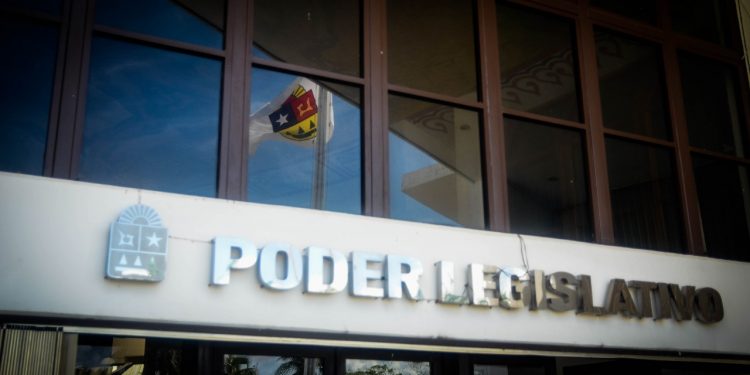 BUSCA CONGRESO COMISIONADO PARA EL IDAIP