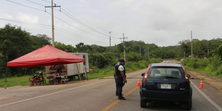 REABREN CARRETERA CHETUMAL-MÉRIDA EN EL TRAMO DE JOSÉ MARÍA MORELOS