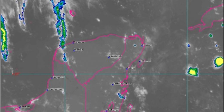 VIGILAN POSIBLE FORMACIÓN DE HURACÁN EN EL ATLÁNTICO