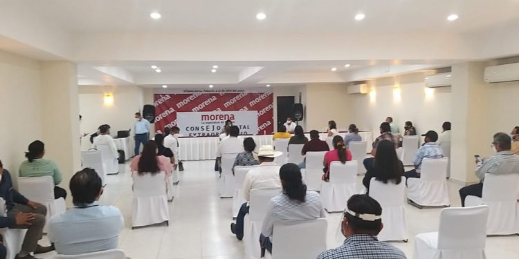 ELIGE MORENA CARGOS DE PARTIDO EN TABASCO