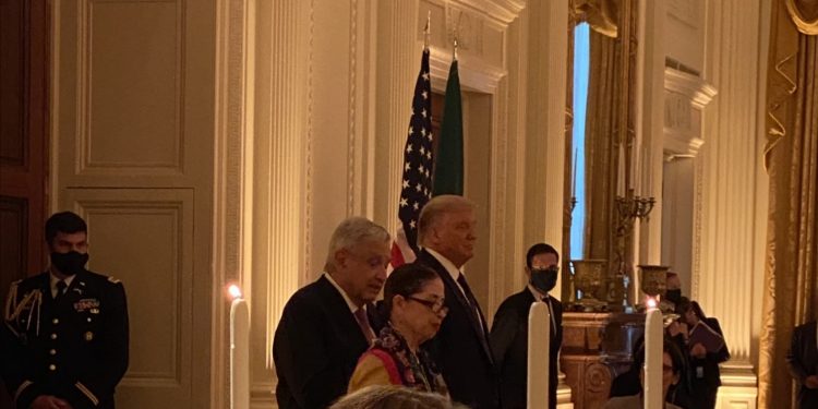 AMLO ES EL MEJOR PRESIDENTE QUE HAN TENIDO. ES DURO, AUDAZ Y QUIERE MUCHO A SU PAÍS: TRUMP