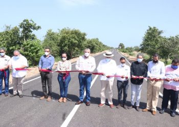 INAUGURA ADÁN AUGUSTO RECONSTRUCCIÓN DE 11.2 KM DE CARRETERA CHABLÉ-EL TRIUNFO