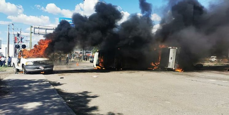 INCENDIAN VEHÍCULOS EN CHIHUAHUA POR CONFLICTO CON LA CONAGUA