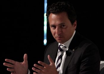 INFORMARÁN DE JUICIO DE LOZOYA MEDIANTE WHATSAPP