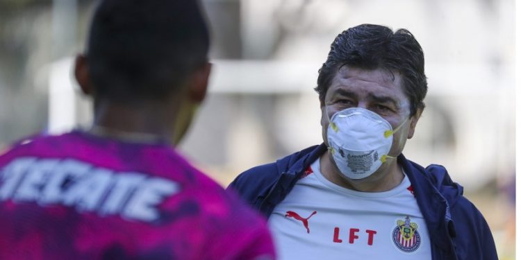 LUIS FERNANDO TENA DIO POSITIVO A COVID-19