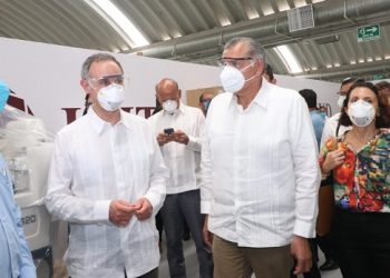 LÓPEZ-GATELL SUPERVISA «BURBUJA» PARA PACIENTES CON COVID-19 EN TABASCO