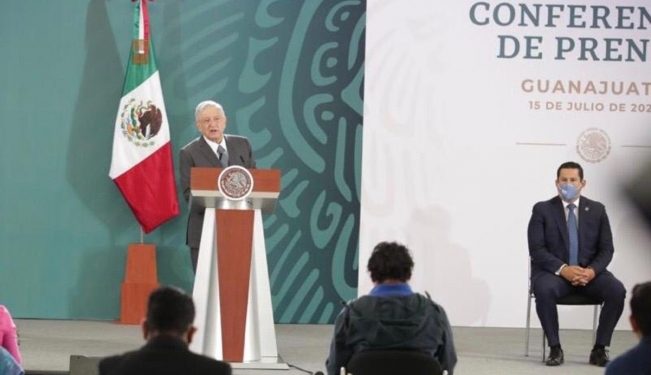 LÓPEZ OBRADOR ENCABEZA REUNIÓN DE SEGURIDAD EN IRAPUATO