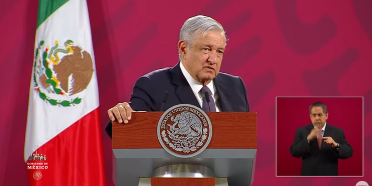 LÓPEZ OBRADOR TIENE FAMILIARES CON COVID-19 Y ALGUNOS HAN FALLECIDO