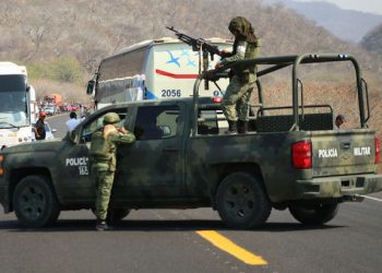 MILITARES ABATEN A 13 PRESUNTOS DELINCUENTES EN NUEVO LAREDO