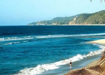 POR AYUDAR A JOVEN, 11 PERSONAS MUEREN AHOGADAS EN PLAYA DE EGIPTO