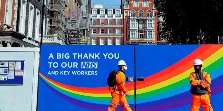 PREVÉN QUE SEGUNDA OLA DE COVID-19 DEJE 120 MIL MUERTES EN REINO UNIDO