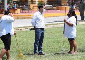 SOLO TRABAJANDO UNIDOS ES COMO PODREMOS SACAR ADELANTE A YUCATÁN: GOBERNADOR MAURICIO VILA DOSAL