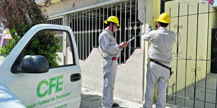 TIENE BALANCÁN EL PEOR SERVICIO POR PARTE DE CFE, CRITICA ALCALDE
