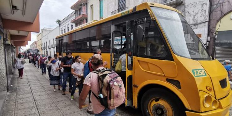 TRANSPORTE PÚBLICO DE MÉRIDA EN CRISIS ECONÓMICA; SE CONTAGIAN ALGUNOS OPERADORES