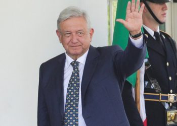 ÁGUILA JUARISTA: QUÉ SIMBOLIZA LA CORBATA QUE USÓ LÓPEZ OBRADOR EN SU ENCUENTRO CON TRUMP