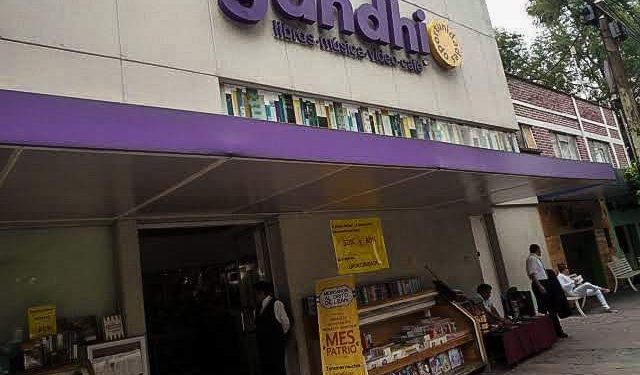 CERRARÁ LA PRIMERA DE LAS LIBRERÍAS GANDHI