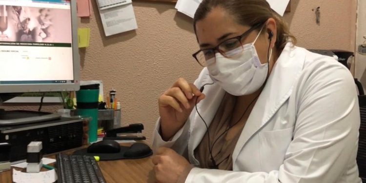 MANTIENE IMSS SEGUIMIENTO TELEFÓNICO A PACIENTES AMBULATORIOS CON COVID-19