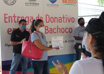 UNIDOS DIF Y BACHOCO ENTREGAN DONATIVO DE ALIMENTOS A GRUPOS VULNERABLES