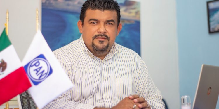 LANZA PAN CONSULTA A LA MILITANCIA QUINTANARROENSE