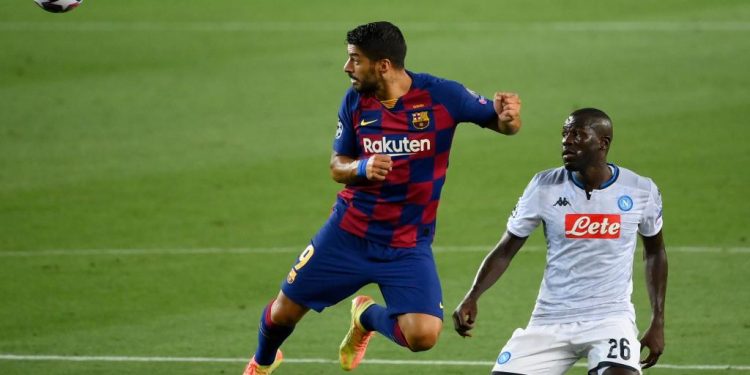 BARCELONA SUFRE PERO AVANZA A CUARTOS DE FINAL