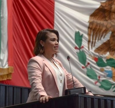SOLICITA REYNA DURÁN INVESTIGAR DENUNCIAS EN CONTRA DE MARA LEZAMA