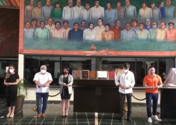 DEVELA CONGRESO DEL ESTADO BUSTO DE ANDRÉS QUINTANA ROO