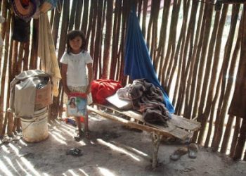 MÁS DE CUATRO MIL ALUMNOS DE LÁZARO CÁRDENAS CARECEN DE TECNOLOGÍA EN EL HOGAR