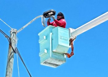 AVANZA UN 90% MANTENIMIENTO DE ALUMBRADO PÚBLICO EN ISLA MUJERES