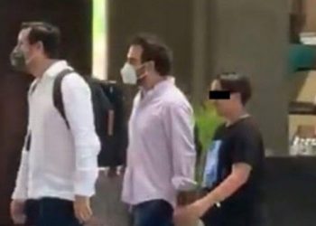 AMLO CUESTIONA SI ES UN DELITO QUE SU HIJO MENOR VAYA A LA PLAYA