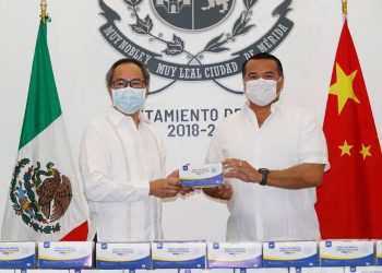 ASOCIACIÓN CHINA DE YUCATÁN DONA 30 MIL CUBREBOCAS PARA CIUDADANOS