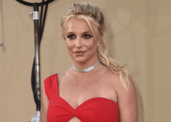 BRITNEY SPEARS SEGUIRÁ BAJO TUTELA LEGAL DE SU PADRE HASTA FEBRERO DE 2021