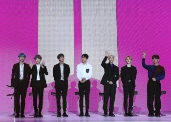 BTS RINDE HOMENAJE A MICHAEL JACKSON Y ENLOQUECEN LAS REDES