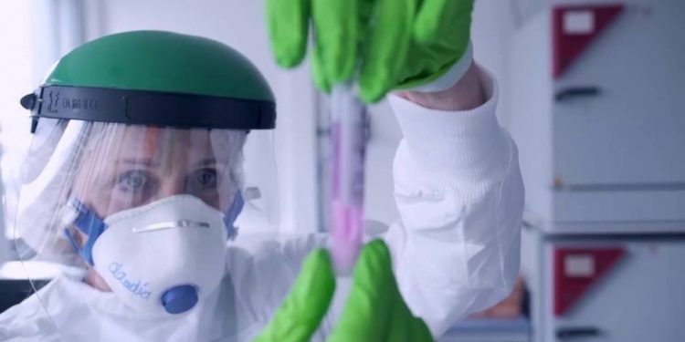 CHINA APRUEBA PRIMERA PATENTE DE VACUNA CONTRA COVID-19