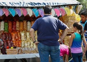 CONGRESO DE OAXACA PROHÍBE LA VENTA DE COMIDA CHATARRA A MENORES