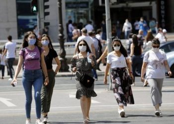 CONTAGIOS SUPERAN 21 MILLONES EN EL MUNDO