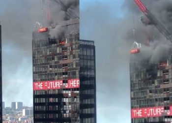 CONTROLAN INCENDIO EN TORRE DEL WORLD TRADE CENTER DE BRUSELAS, BÉLGICA