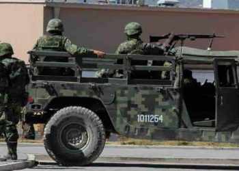 DETIENEN A SEIS HOMBRES VESTIDOS COMO MILITARES EN TAMAULIPAS