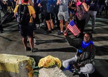 DOS MUERTOS POR DISPAROS EN PROTESTAS ANTIRRACISTAS EN EU