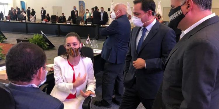 EL GOBERNADOR MAURICIO VILA DOSAL PLANTEA ANTE LA CONAGO TRES DESAFÍOS PARA COMBATIR LA PANDEMIA DEL CORONAVIRUS