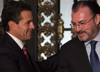 EMILIO LOZOYA ACUSA A PEÑA NIETO Y VIDEGARAY POR SOBORNOS