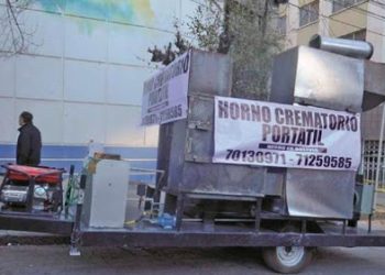 FABRICAN HORNOS CREMATORIOS MÓVILES EN BOLIVIA
