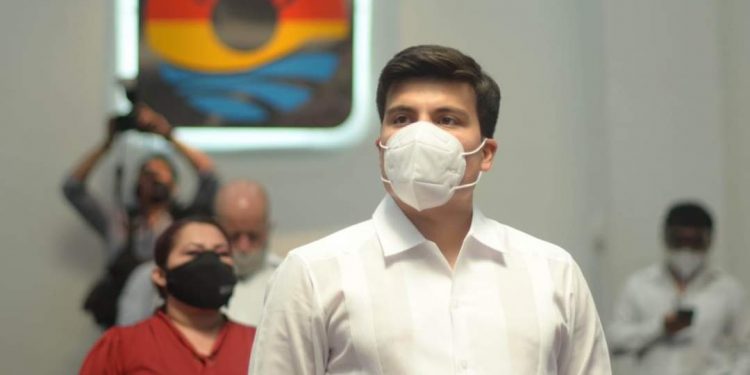 COMPARTE GUSTAVO MIRANDA QUE DIO POSITIVO A COVID-19.