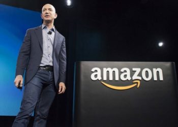 FORTUNA DE JEFF BEZOS LLEGA A 200 MIL MDD