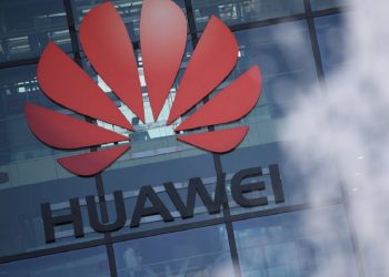 HUAWEI QUEDA SIN CHIPS PARA CELULARES POR SANCIONES DE EU